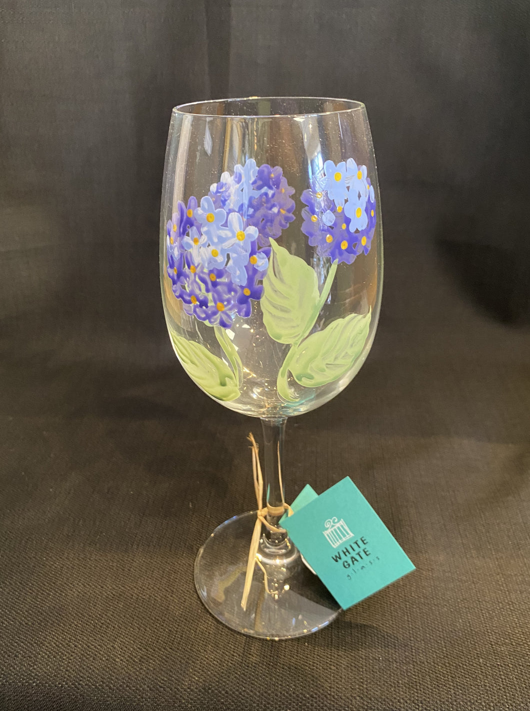 Wine Glass - Hydrangea