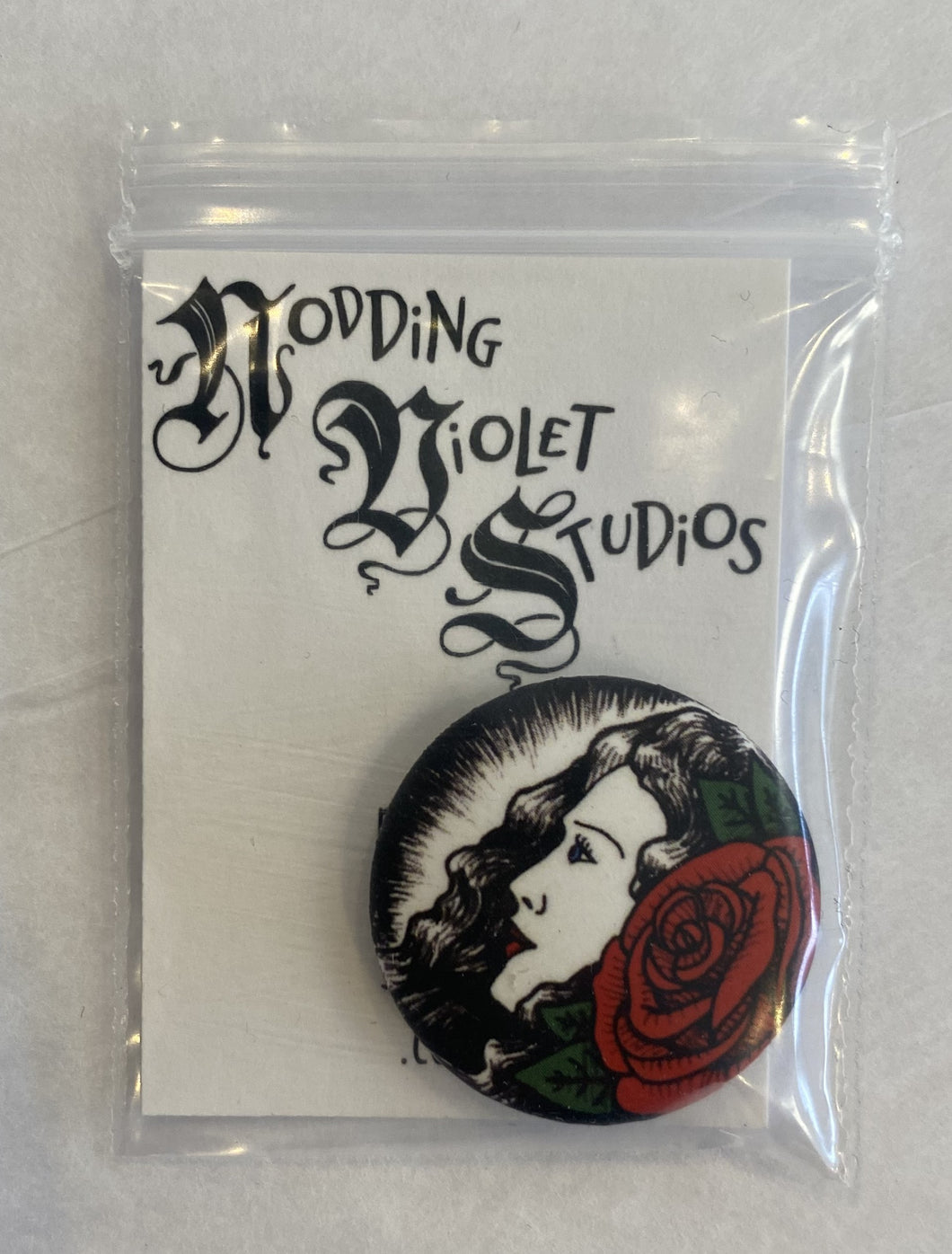 1in Pin Button - Helen-1 inch